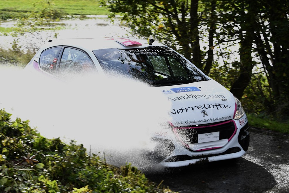 Rasmus Sørensen og Heidi Knudsen kørte taktisk med deres Peugeot 208 R2 i finalerunden og genvandt DM-guldet.
(Foto: MD/specialpress@gmail.com)